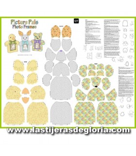 Paneles Panel Navidad 4 calcetines colección Better Not Pout de Benartex