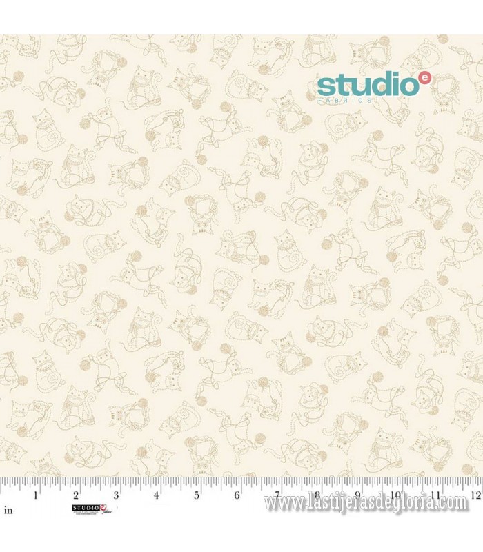 Tela gatos en tono sobre tono crema Knit 1 Purr 2 de Studio E Fabrics